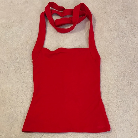 Aritzia Tops - Aritzia Original Contour Optimum Halter Top